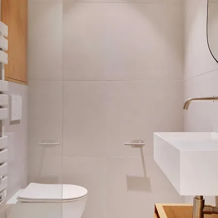 Modern - 2br 6p - Bonne-nouvelle