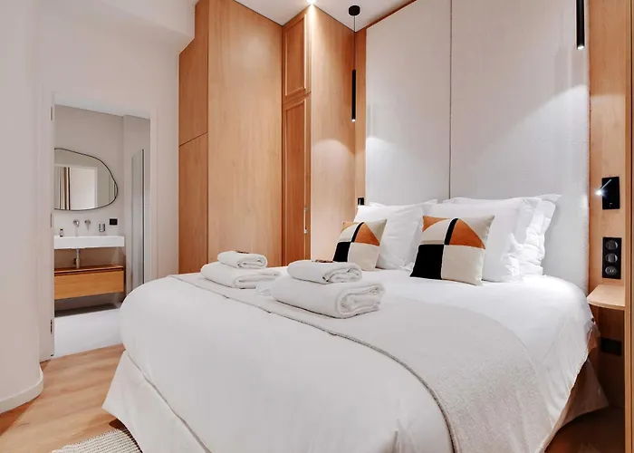 Modern - 2br 6p - Bonne-nouvelle
