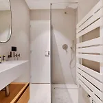 Modern - 2br 6p - Bonne-nouvelle Paris